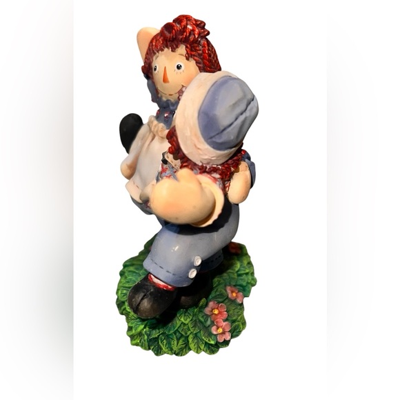 Raggedy Ann and Andy dancing - Picture 4 of 6